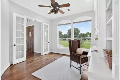 137 Crest Canyon Drive, Fort Worth, TX 76108 - Photo 8