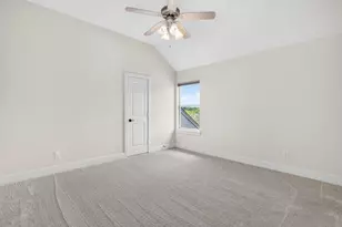 137 Crest Canyon Dr, Fort Worth, TX 76108 - Photo 26