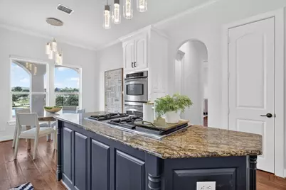 137 Crest Canyon Drive, Fort Worth, TX 76108 - Photo 10