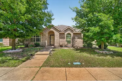 1731 Overlook Drive, Lancaster, TX 75146 - Photo 1