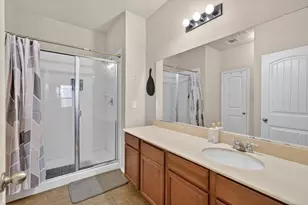 1731 Overlook Dr, Lancaster, TX 75146 - Photo 22