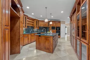 1340 Autumn Oaks Cir, China Spring, TX 76633 - Photo 14