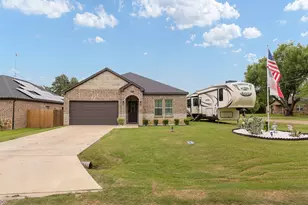 8112 Lakeshore Dr, Kemp, TX 75143 - Photo 2