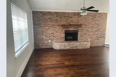 516 Erikson Trail, Irving, TX 75060 - Photo 2