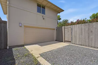 5211 Miller Avenue, Dallas, TX 75206 - Photo 40