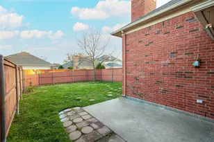 206 Howley Ct, Irving, TX 75063 - Photo 24