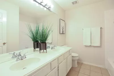 206 Howley Court, Irving, TX 75063 - Photo 20