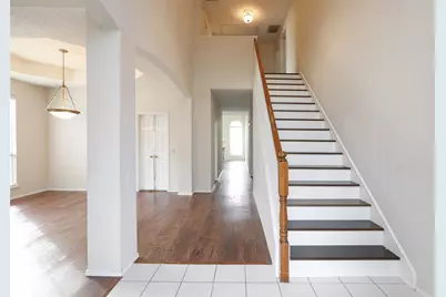 206 Howley Court, Irving, TX 75063 - Photo 10