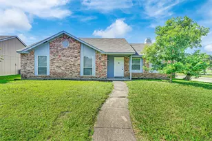 1300 Rivercrest Blvd, Allen, TX 75002 - Photo 1