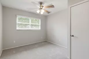 3909 Dogwood Ct, Fort Worth, TX 76137 - Photo 18