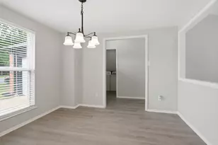 3909 Dogwood Ct, Fort Worth, TX 76137 - Photo 14