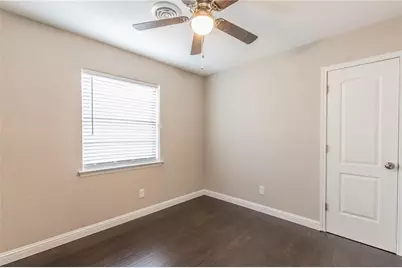 8556 Westfield Drive, Dallas, TX 75243 - Photo 18