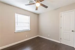 8556 Westfield Dr, Dallas, TX 75243 - Photo 18