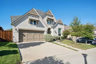 1913 Bending Oak St, Fort Worth, TX 76008 - Photo 2