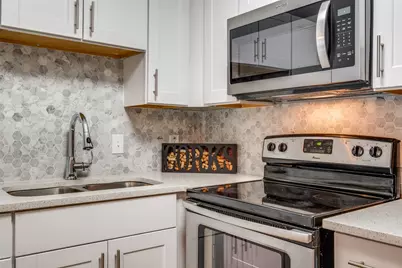 4317 Hartford Street #214, Dallas, TX 75219 - Photo 16