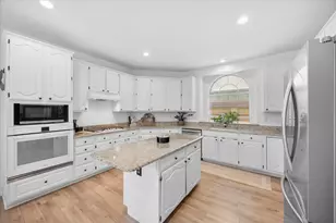 8705 Brookhollow Dr, Rowlett, TX 75089 - Photo 10
