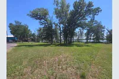 11 Cedar Street, Mexia, TX 76667 - Photo 2