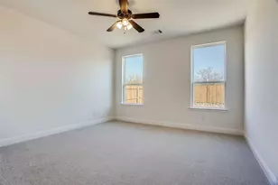 2405 Donella Dr, Denton, TX 76207 - Photo 8