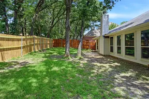 1378 Forest Creek Dr, Lewisville, TX 75067 - Photo 22