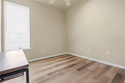 2204 Park Springs Boulevard, Arlington, TX 76013 - Photo 16