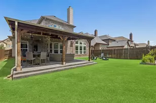 2412 Kingsgate Dr, Little Elm, TX 75068 - Photo 30