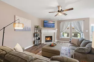 7670 Greenvalley Ln, Frisco, TX 75033 - Photo 14