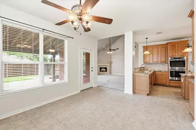1401 Big Falls Drive, Flower Mound, TX 75028 - Photo 10