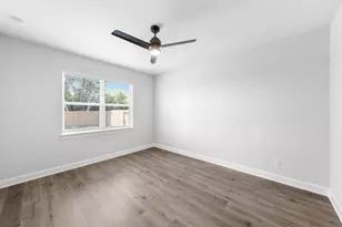 1021 Holly Dr, Hutchins, TX 75141 - Photo 6