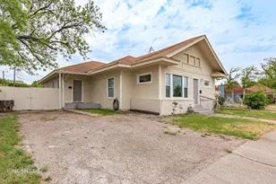 1711 N 3rd St, Abilene, TX 79603 - Photo 2