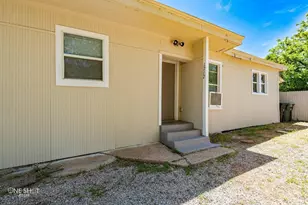 1711 N 3rd St, Abilene, TX 79603 - Photo 22