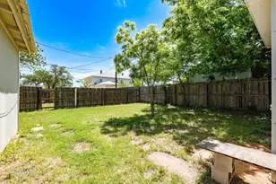 1711 N 3rd St, Abilene, TX 79603 - Photo 38