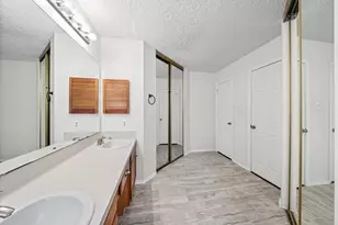 6506 Topaz Dr, Arlington, TX 76001 - Photo 16