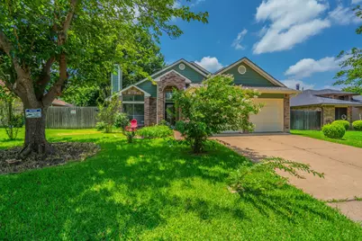 6506 Topaz Drive, Arlington, TX 76001 - Photo 2