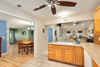 2103 Wildwood Way, Tool, TX 75143 - Photo 12