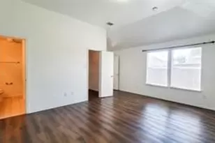 5727 Hunters Bend Ln, Dallas, TX 75249 - Photo 12