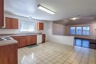5727 Hunters Bend Ln, Dallas, TX 75249 - Photo 4