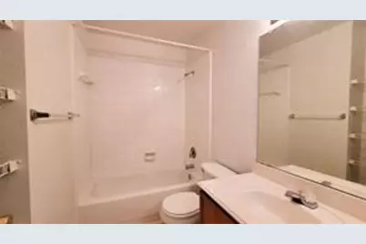 5727 Hunters Bend Lane, Dallas, TX 75249 - Photo 14