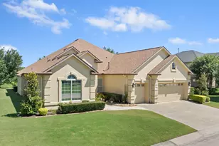 9909 Crestridge Dr, Denton, TX 76207 - Photo 2