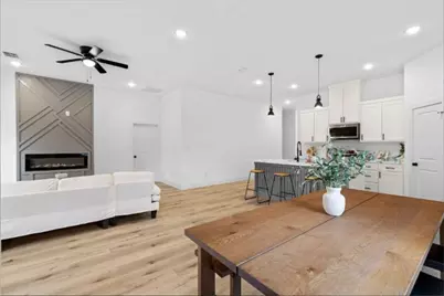 5516 Helmick Avenue, Fort Worth, TX 76107 - Photo 6