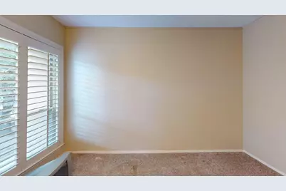 5809 Chimney Wood Circle, Fort Worth, TX 76112 - Photo 12