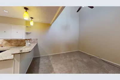 5809 Chimney Wood Circle, Fort Worth, TX 76112 - Photo 10