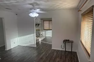 503 Franklin Dr, Euless, TX 76040 - Photo 8