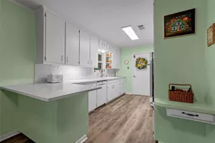 9609 Fair Cir, Woodway, TX 76712 - Photo 8
