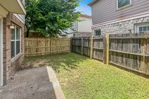 2325 Kingsway Dr, Arlington, TX 76012 - Photo 14