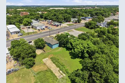 1115 N Main Street, Cleburne, TX 76033 - Photo 30