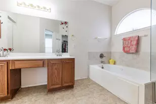 12779 Honey Locust Cir, Fort Worth, TX 76040 - Photo 24