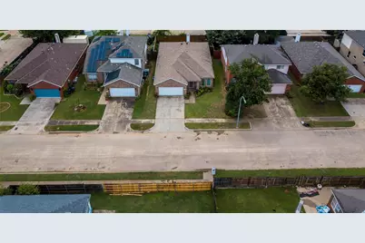 12779 Honey Locust Circle, Fort Worth, TX 76040 - Photo 28