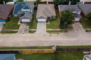 12779 Honey Locust Cir, Fort Worth, TX 76040 - Photo 28