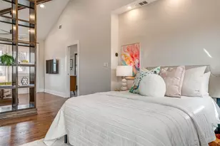 1405 S Henderson St, Fort Worth, TX 76104 - Photo 26