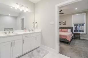 1975 Angelina Dr, Dallas, TX 75212 - Photo 20